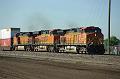 BNSF 5075 - Dash 9-44CW